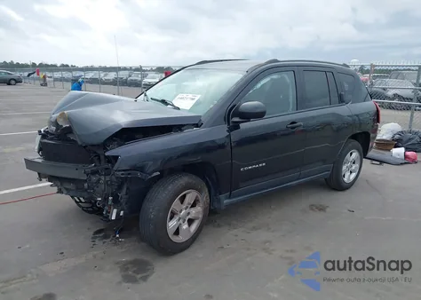 2017 Jeep Compass Latitude Fwd z USA, uszkodzony, nr VIN 1C4NJCEA5HD115316